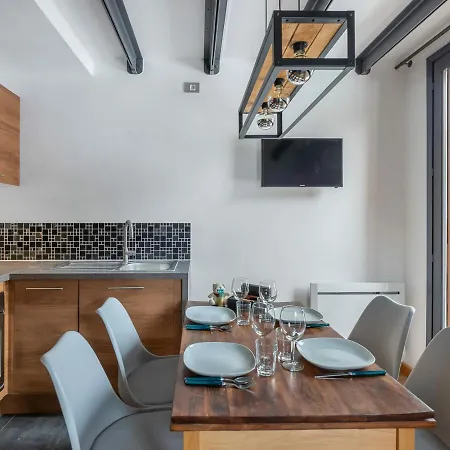 Апартаменти Duplex Spacieux Centre Station - Fr-1-640-8 *